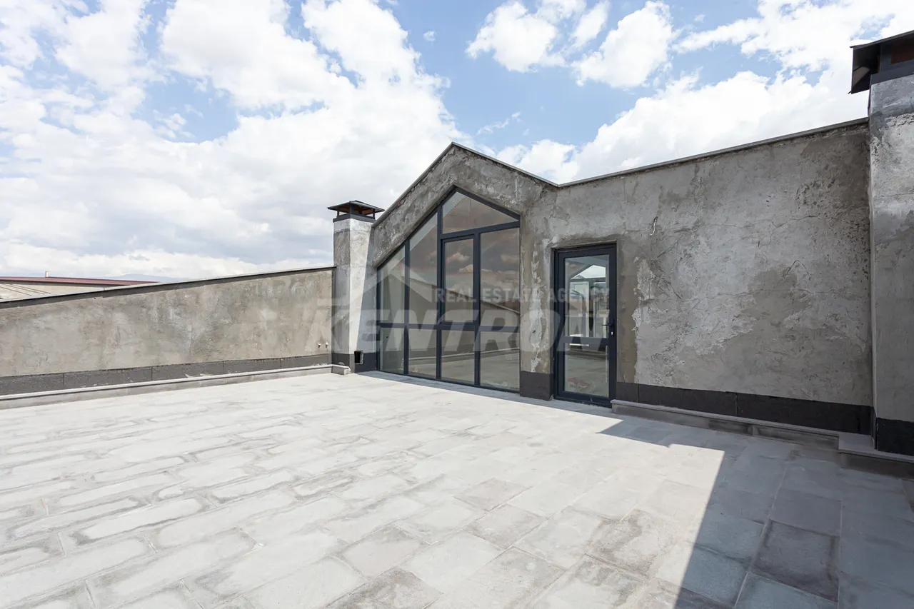 House for sale 11-th street, Arinj Kotaïque, 157249