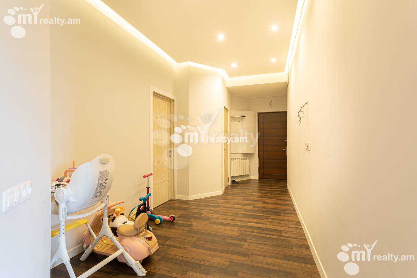 4 bedroom apartment for sale Kievyan St, Arabkir Yerevan, 156111