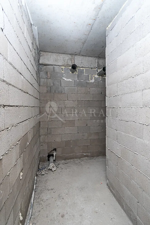 2 սենյականոց բնակարան  Աբելյան փող, Աջափնյակ Երևան, 158806