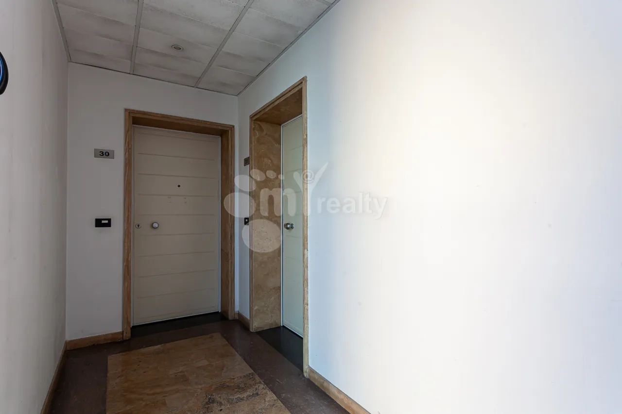 3 bedroom apartment for sale Vazgen Sargsyan St, Center Yerevan, 159356