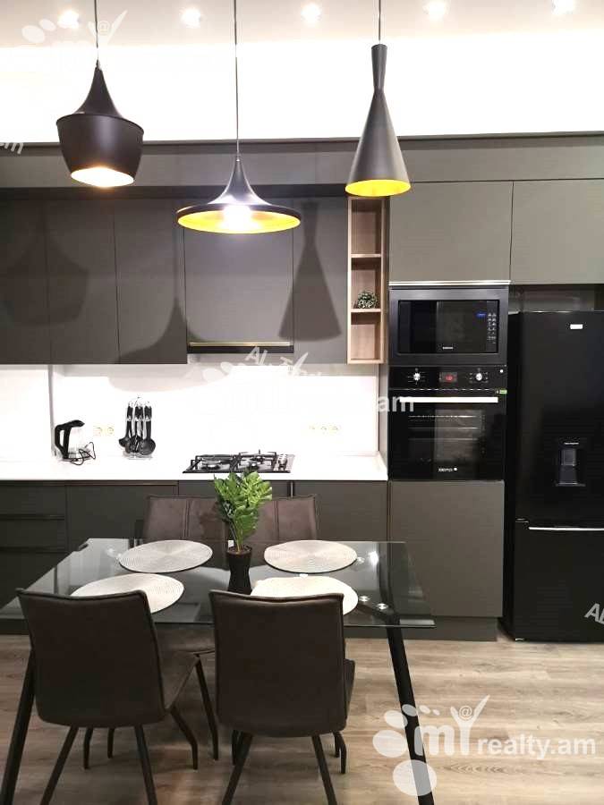 Купить 2 комнатную квартиру Терян ул, Центр Ереван, 156175