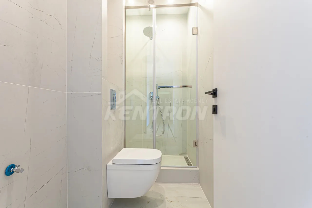 3 bedroom apartment for sale M.Khorenatsi St, Center Yerevan, 161800