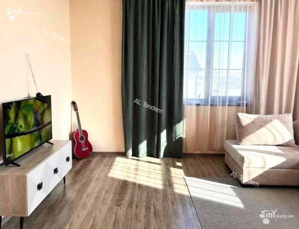 arandznatun-vacharq-Kotayk-Qanaqeravan-village