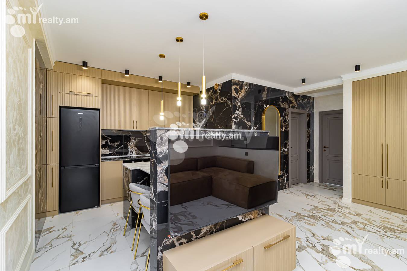 3 bedroom apartment for rent Rue Raphaël Lemkin, Center Yerevan, 149097