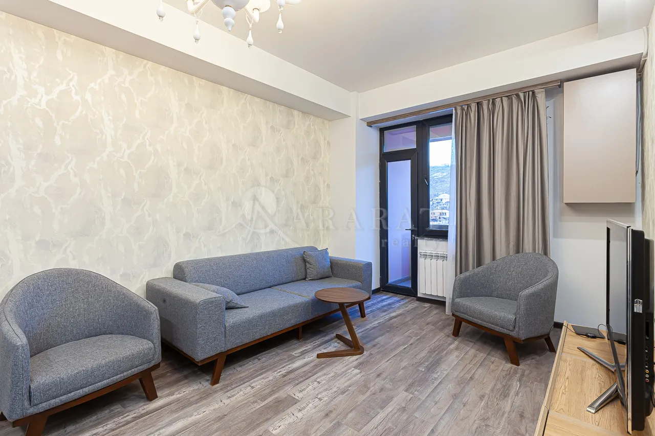 2 bedroom apartment for rent Charents St, Center Yerevan, 158998