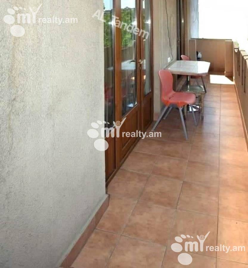 3 bedroom apartment for rent Mashtots Ave, Center Yerevan, 155273