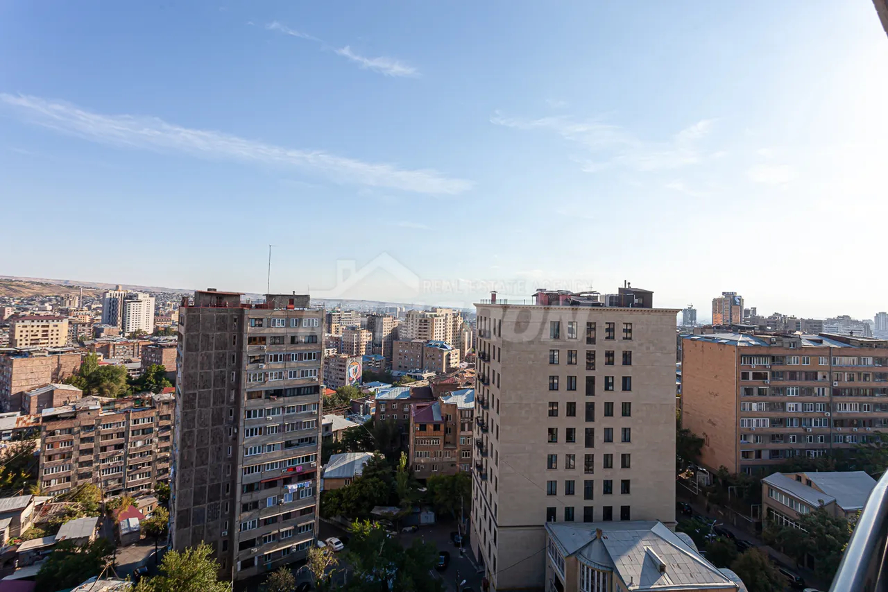 4 bedroom apartment for sale D. Demirchyan St, Center Yerevan, 161940