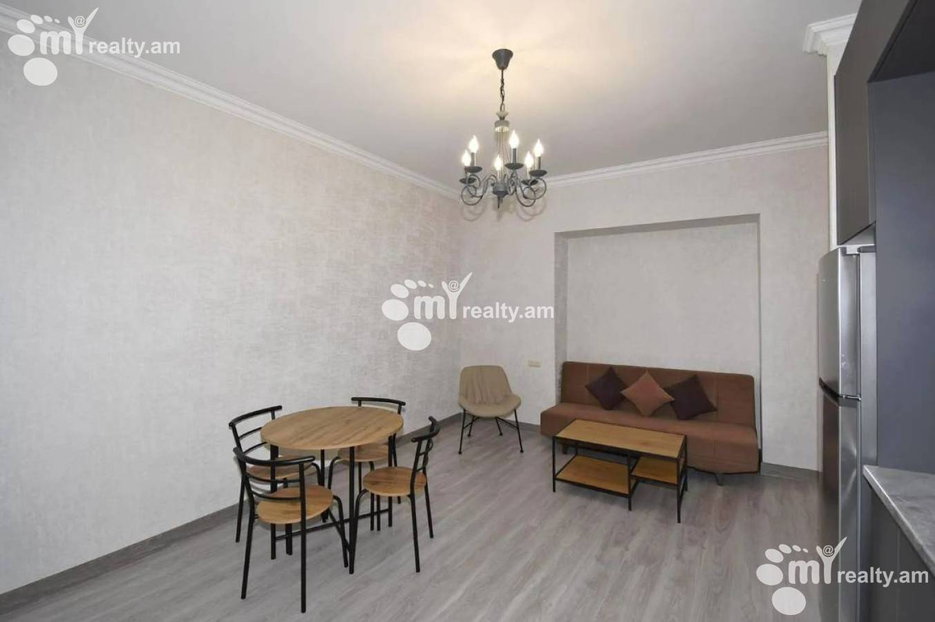 2 սենյականոց բնակարան  Կոմիտասի պող, Արաբկիր Երևան, 155020