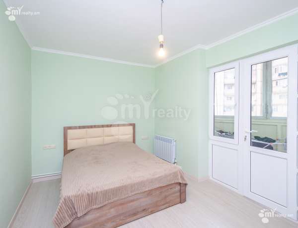 3-senyakanoc-bnakaran-vacharq-Yerevan-Achapnyak