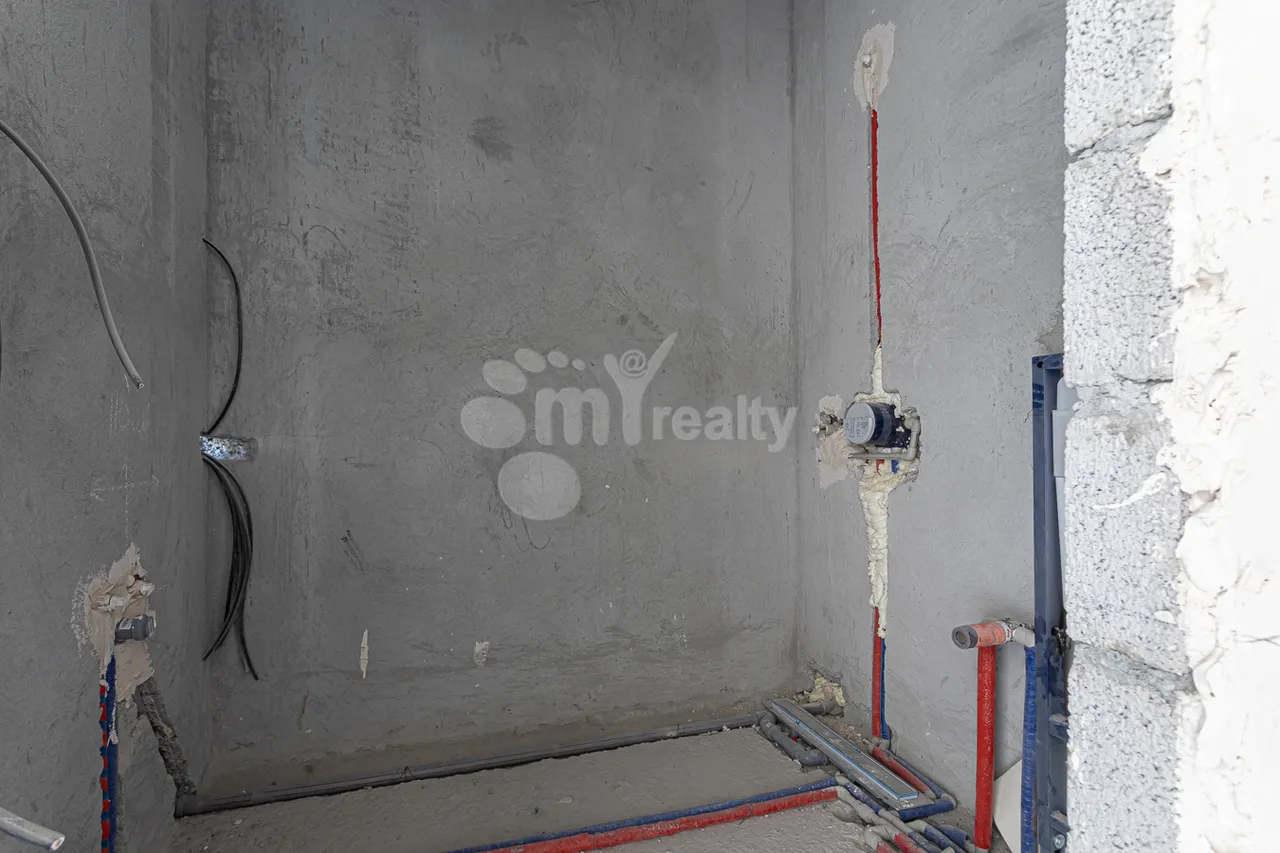 4 bedroom apartment for sale خیابان آخبیور سِروب, عربگیر ایروان, 157233