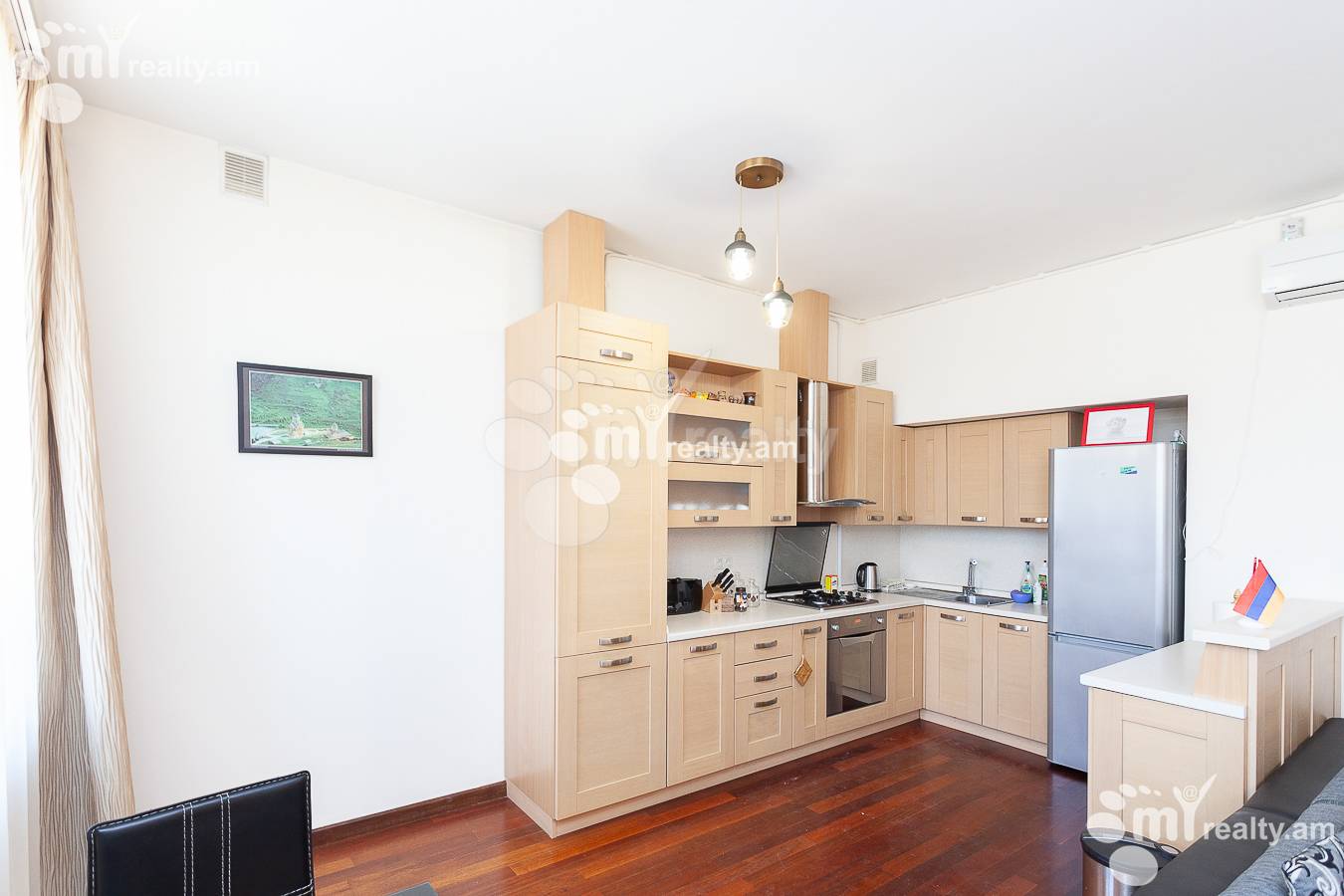 3 bedroom apartment for rent Tamanyan St, Center Yerevan, 157139