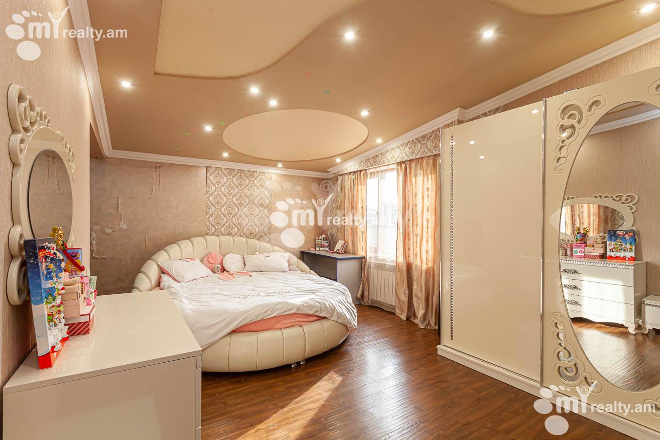 House for sale G 1 dis., Ajapnyak Yerevan, 154156