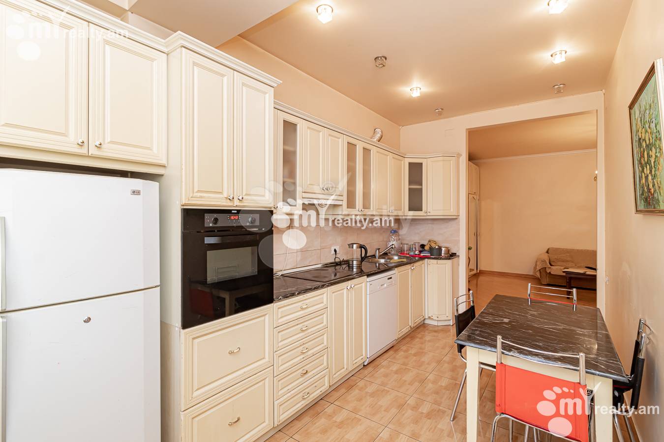 3 bedroom apartment for sale Northern (Hyusisayin)  Ave, Center Yerevan, 143222