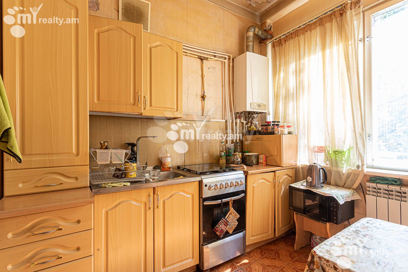 3 bedroom apartment for sale Paronyan St, Center Yerevan, 156508