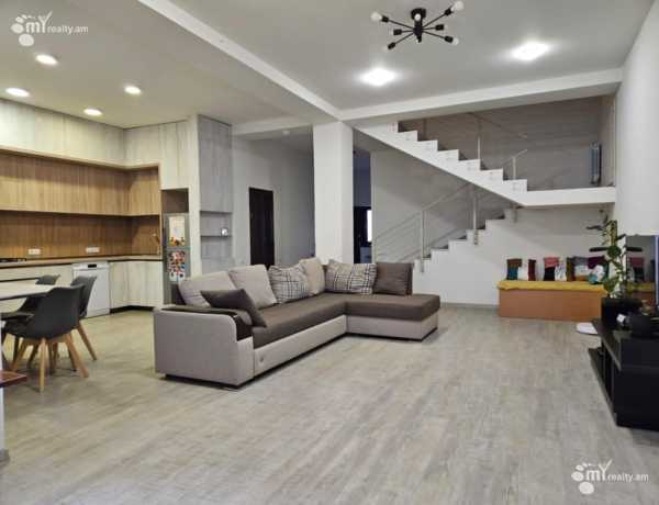 arandznatun-vacharq-Yerevan-Avan