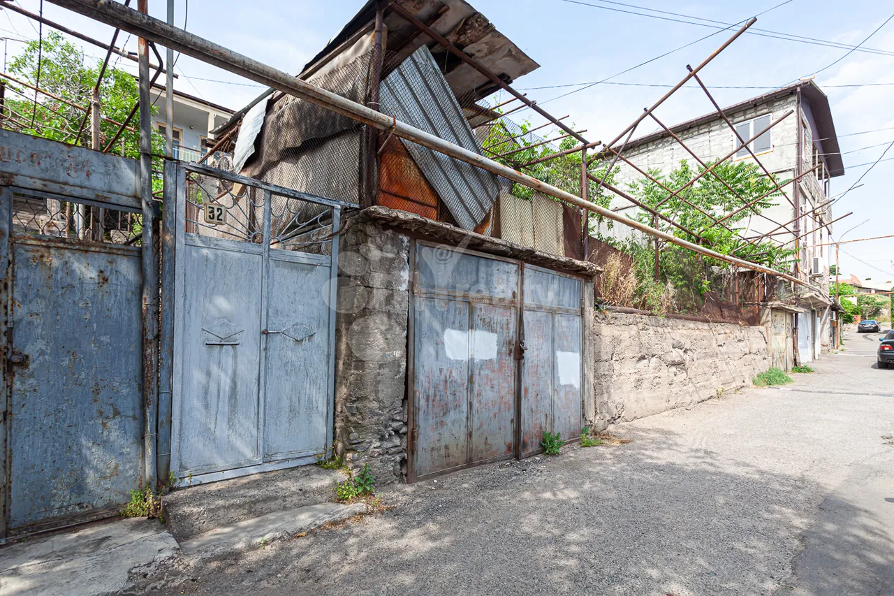 Land for sale Sarmen St, Center Yerevan, 160737