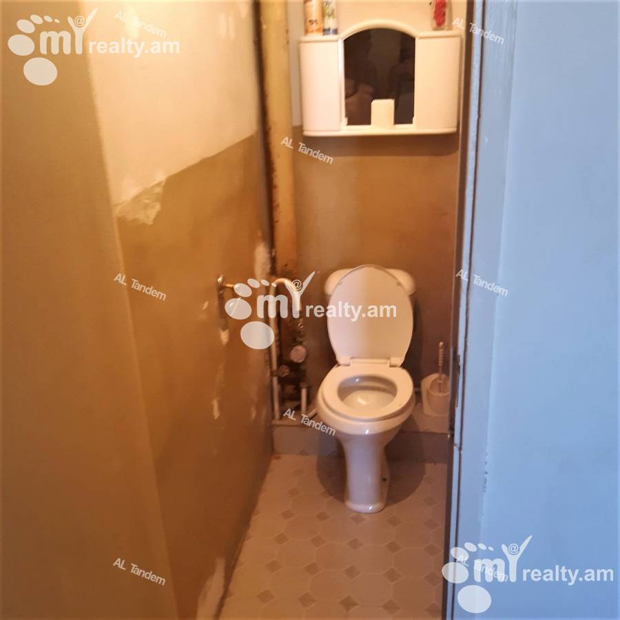 Купить 2 комнатную квартиру 16 Квартал, Ачапняк Ереван, 125197