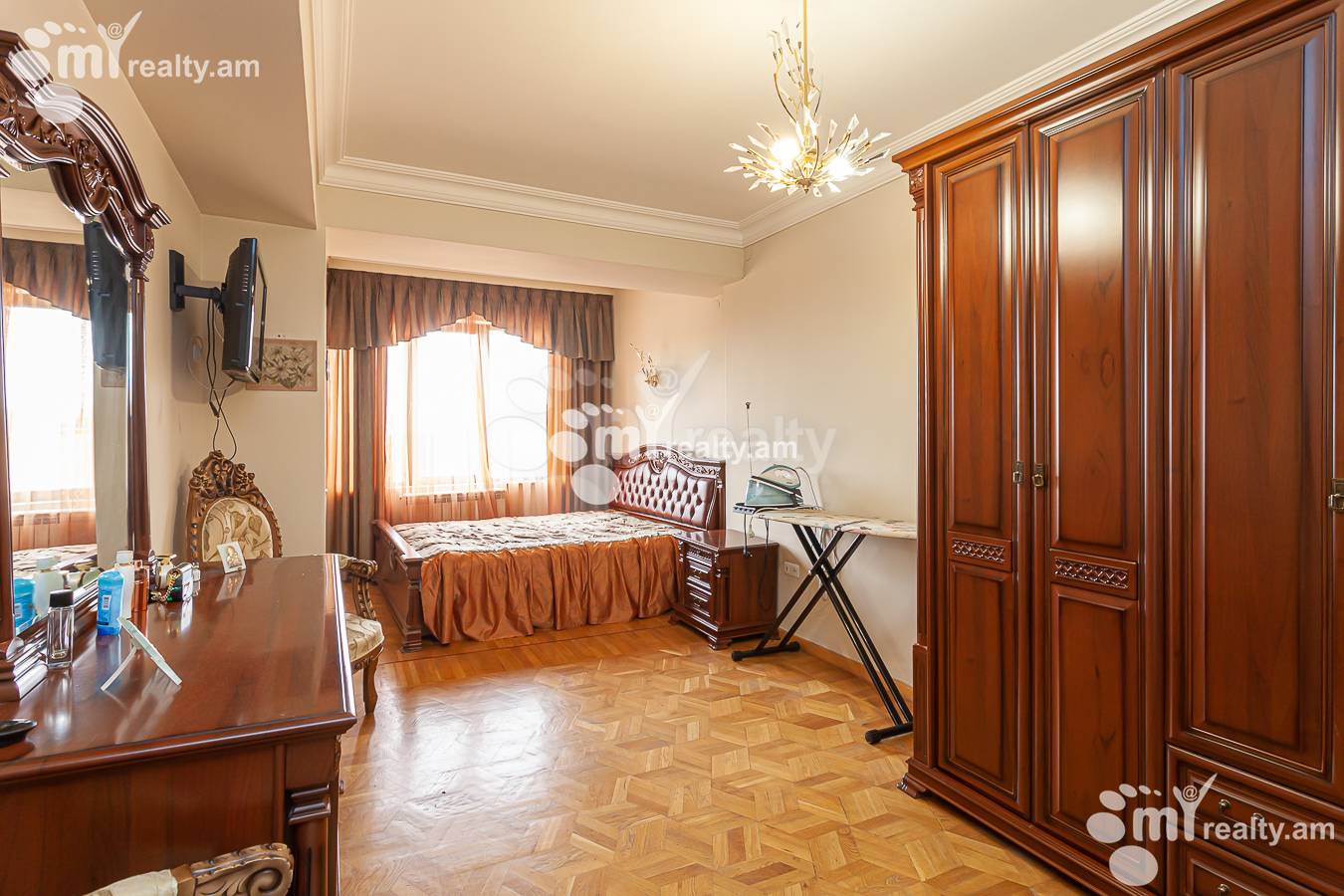 3 bedroom apartment for sale Aygedzor St, Arabkir Yerevan, 153756