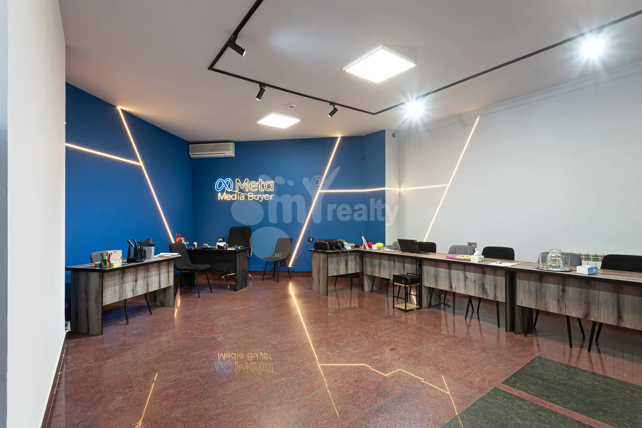 Կոմերցիոն տարածք  Ե. Քոչար փող, Կենտրոն Երևան, 161591