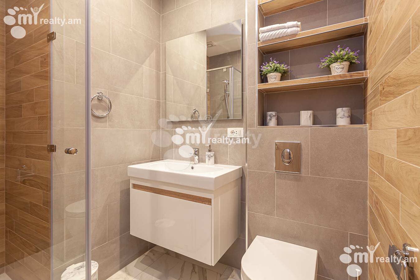 3 bedroom apartment for rent خیابان سایات نووآ, مرکز شهر ایروان, 148259