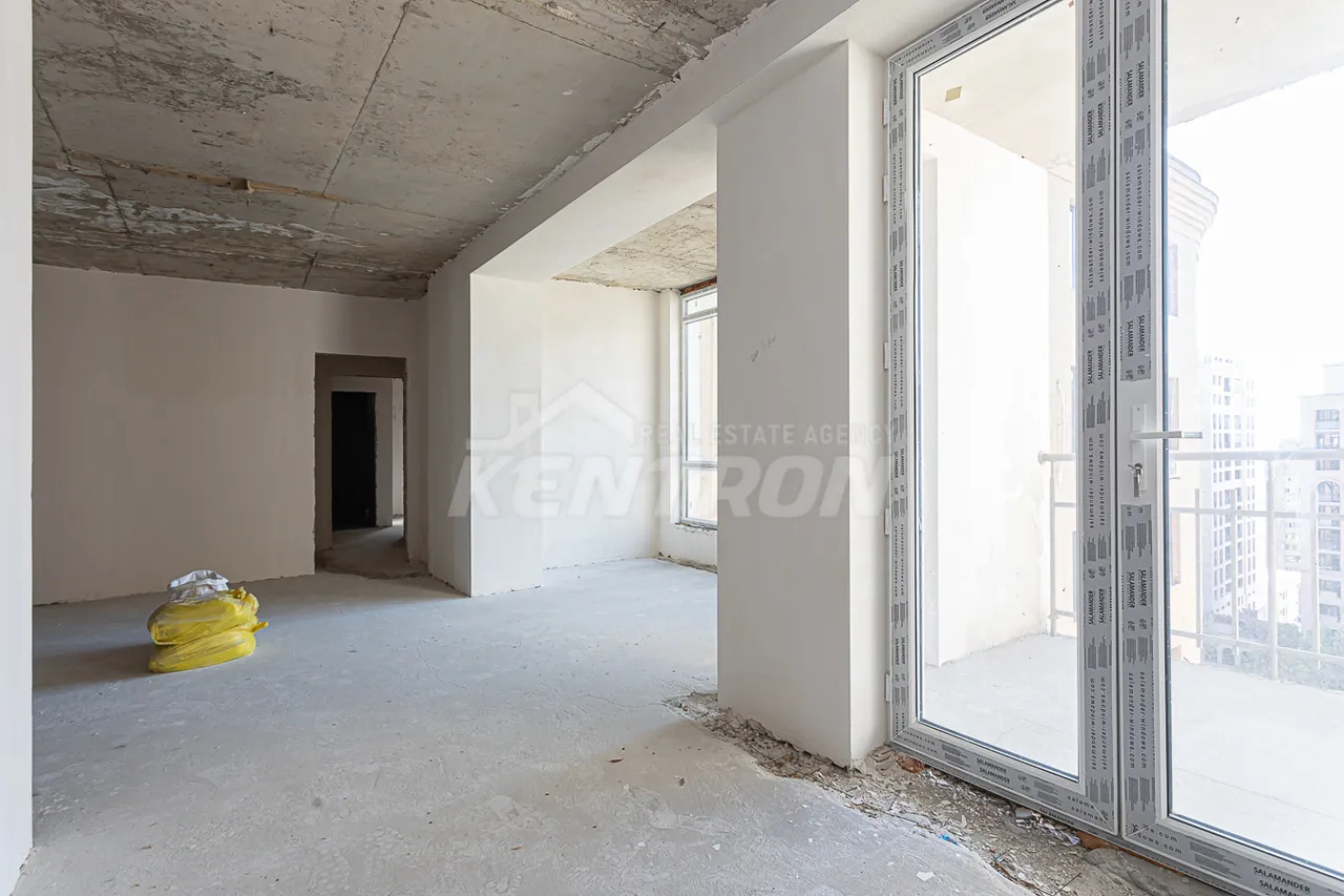 4 bedroom apartment for sale خیابان آرام, مرکز شهر ایروان, 157559