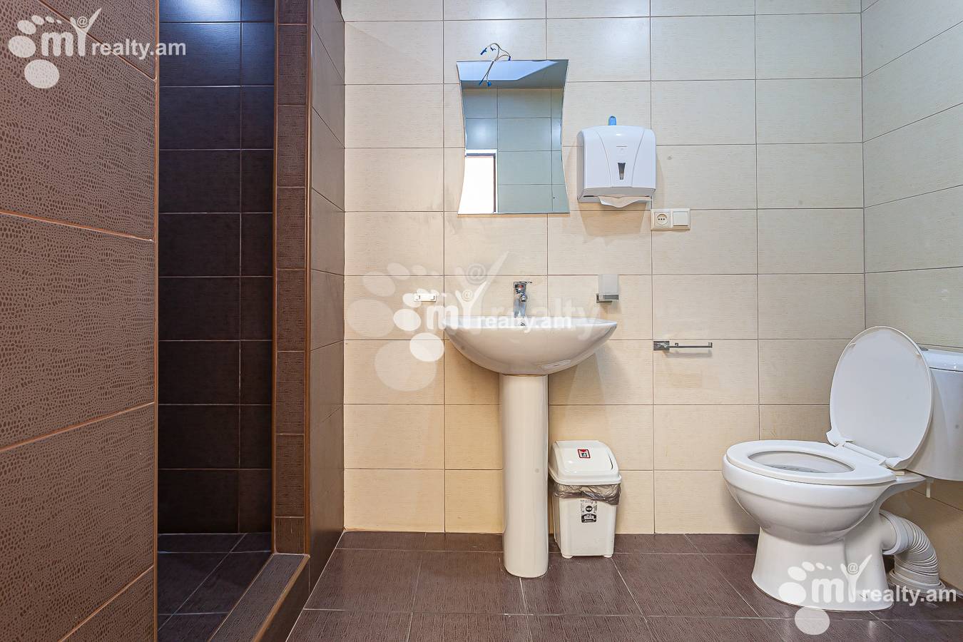 Снять коммерческoе помещение Акобян ул, Арабкир Ереван, 149031