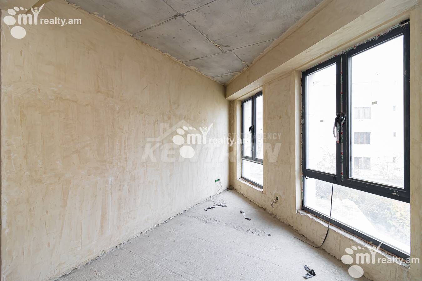 4 bedroom apartment for sale Antarayin, rue d' G.Gasparyan, Center Yerevan, 153857