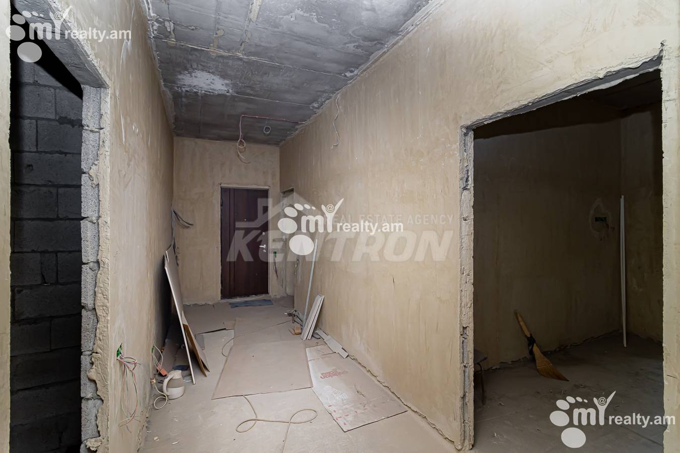 4 bedroom apartment for sale Antarayin, rue d' G.Gasparyan, Center Yerevan, 153857