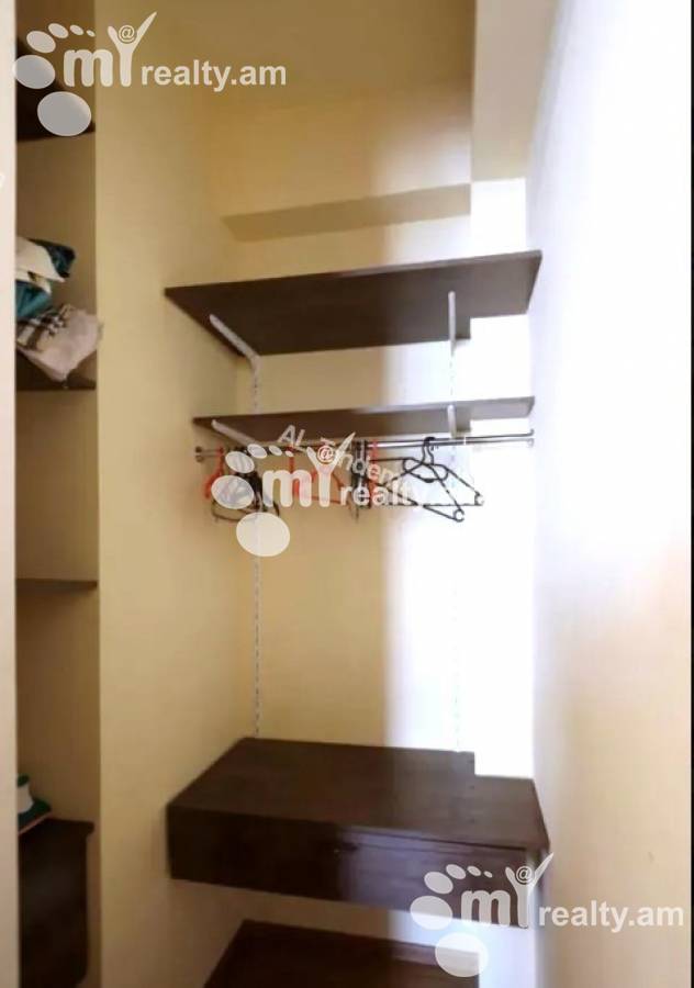 3 bedroom apartment for sale خیابان یِکمالیان, مرکز شهر ایروان, 143081