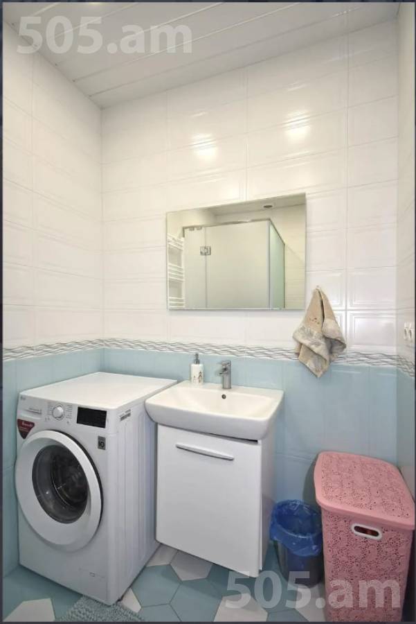 3 bedroom apartment for sale Orbeli Yeghbayrner   St, Arabkir Yerevan, 153001