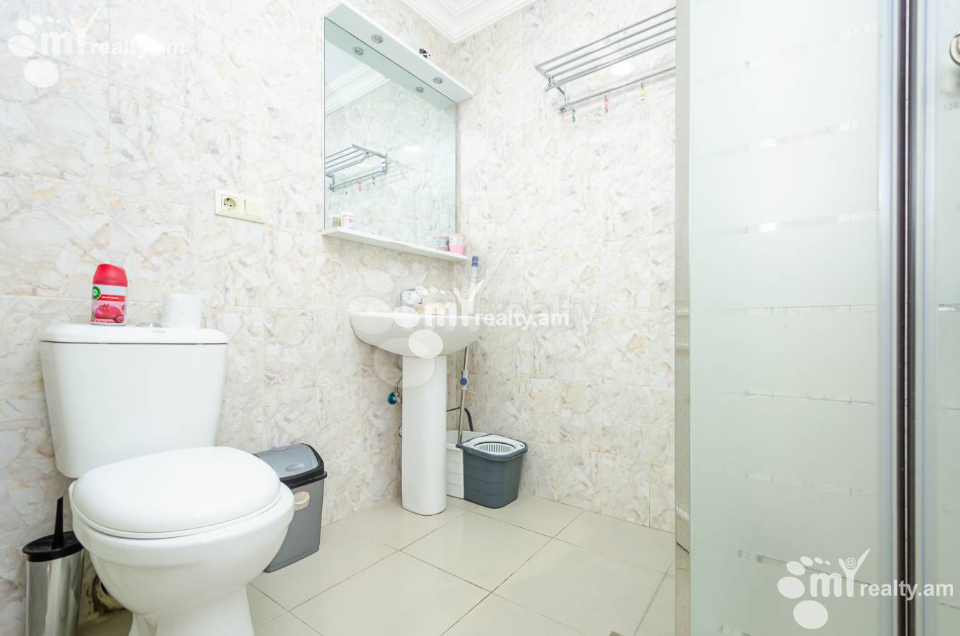 2 bedroom apartment for rent Amiryan St, Center Yerevan, 153958