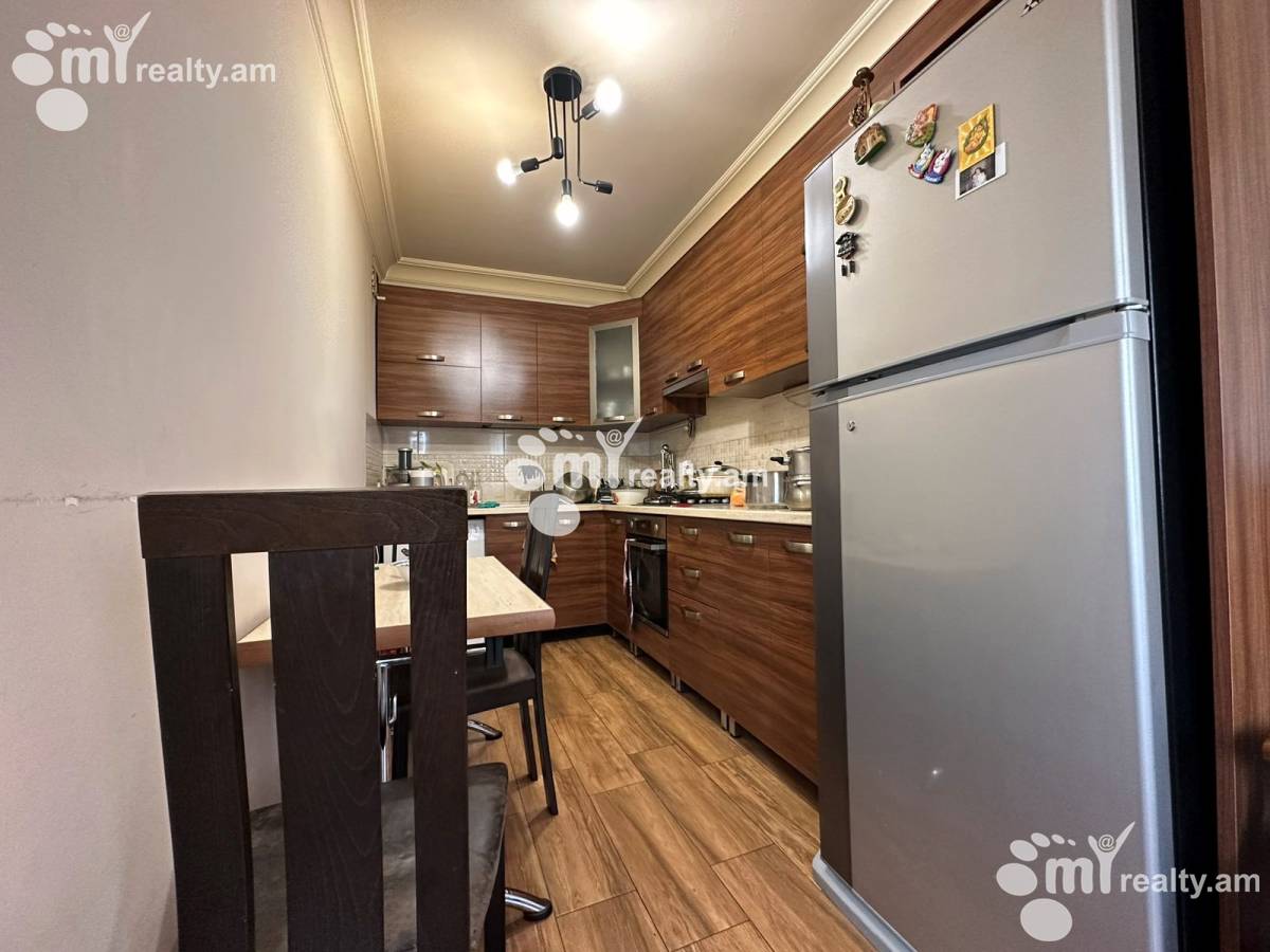 3 bedroom apartment for sale خیابان هر. کوچار, عربگیر ایروان, 159705