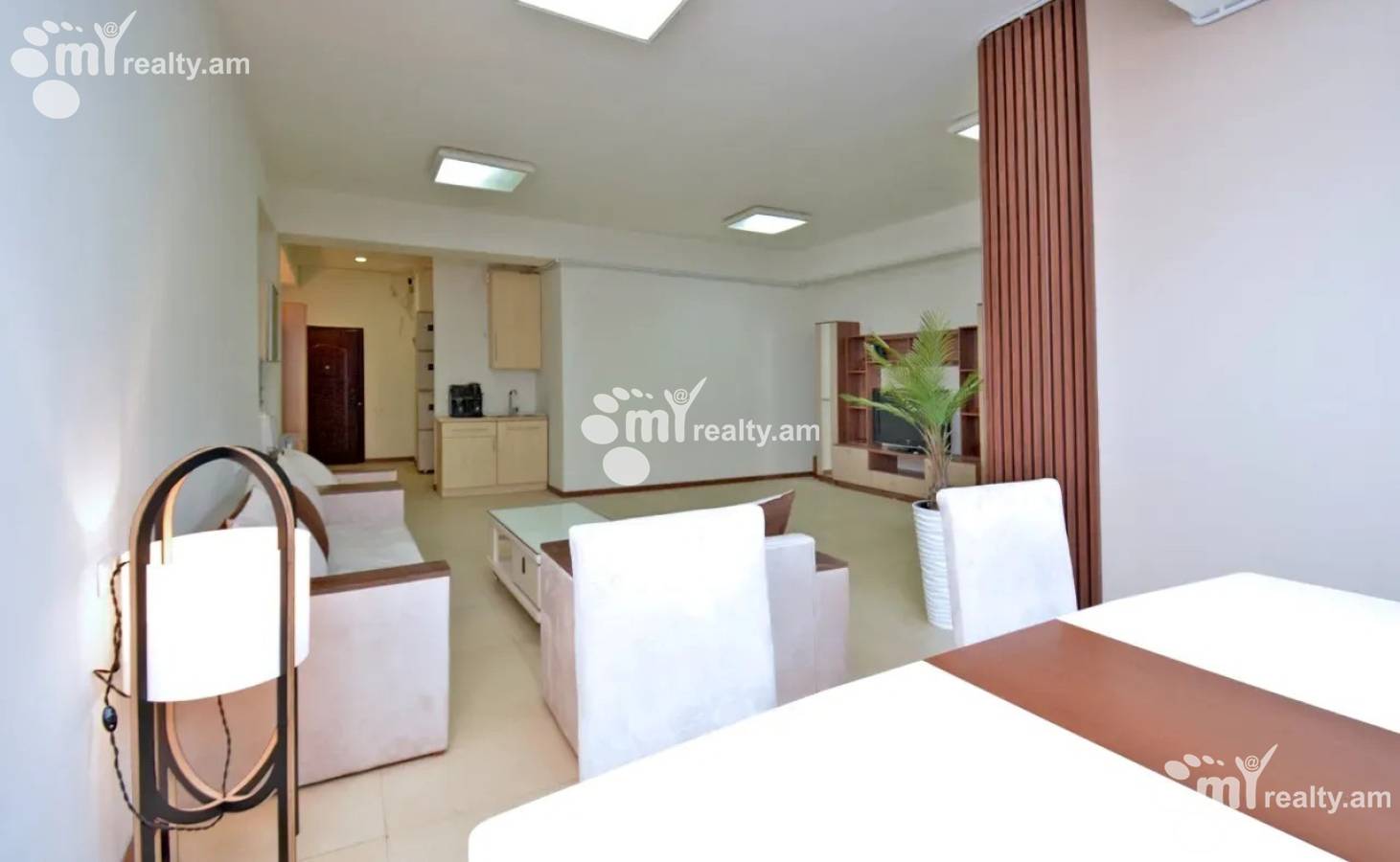 Купить 3 комнатную квартиру Маштоца пр, Центр Ереван, 158134