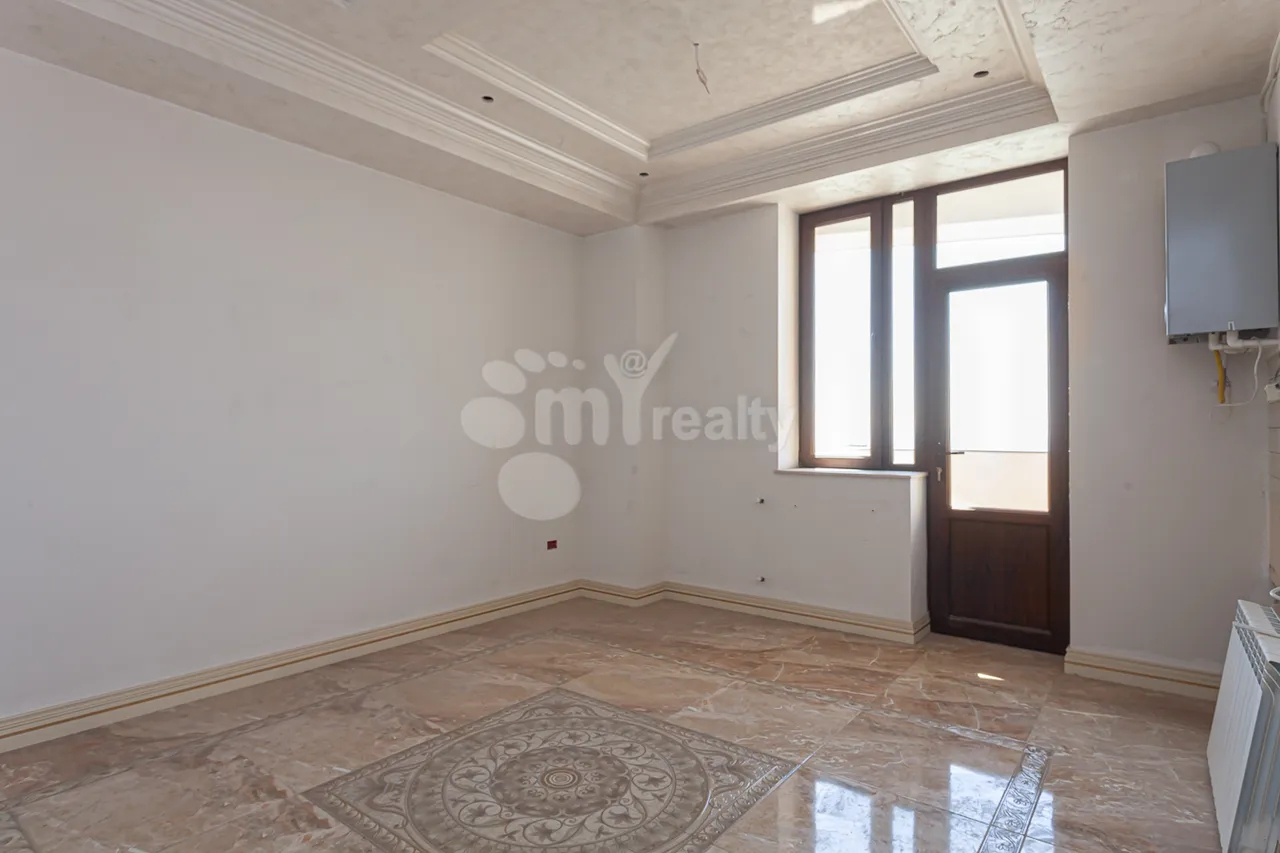 3 bedroom apartment for sale Hayrik Muradyan street, Arabkir Yerevan, 157400