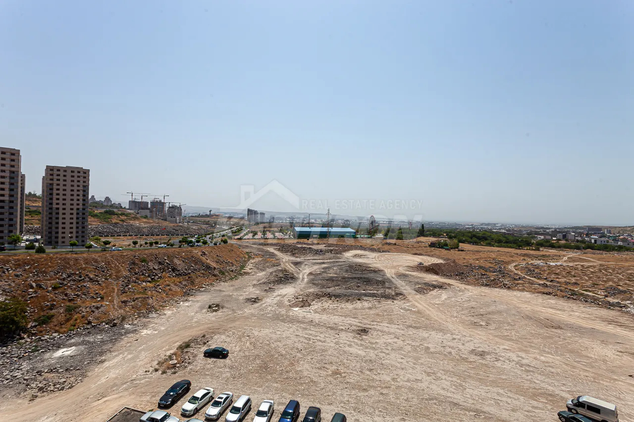 3 սենյականոց բնակարան  Լենինգրադյան փող, Աջափնյակ Երևան, 157519