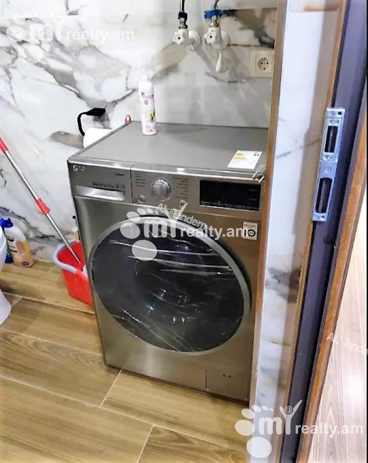 Купить 3 комнатную квартиру Туманян ул, Центр Ереван, 127957