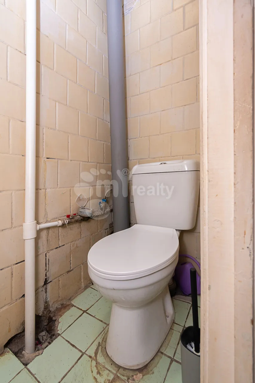 2 bedroom apartment for sale خیابان موسکوویان, مرکز شهر ایروان, 160190
