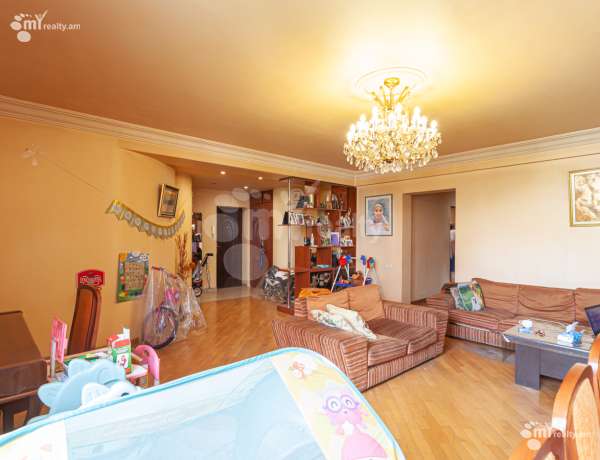 3-senyakanoc-bnakaran-vacharq-Yerevan-Center