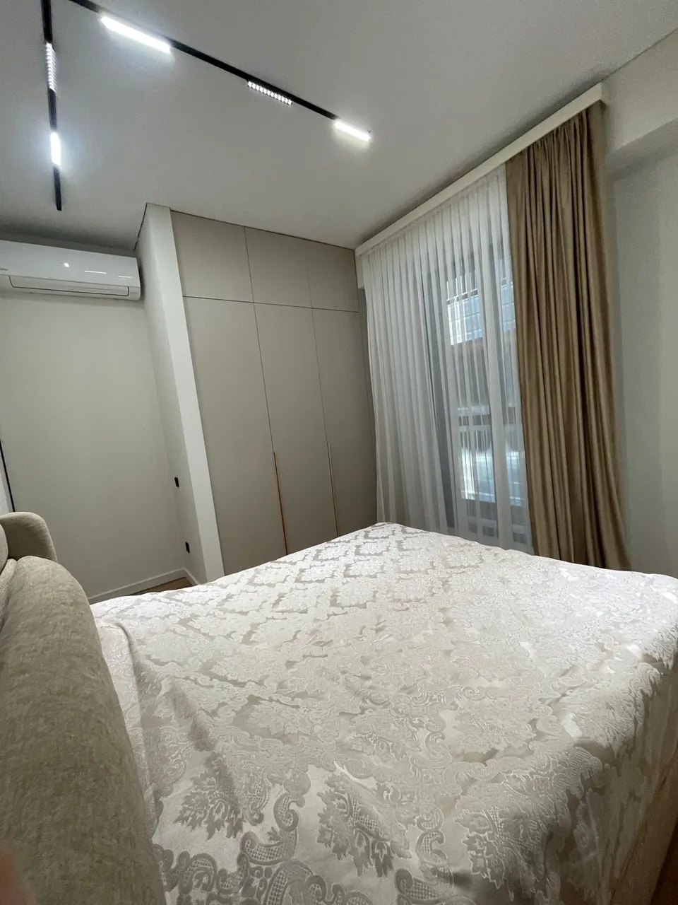 3 bedroom apartment for sale خیابان لِنینگراندیان, آچاپنیاک ایروان, 159119