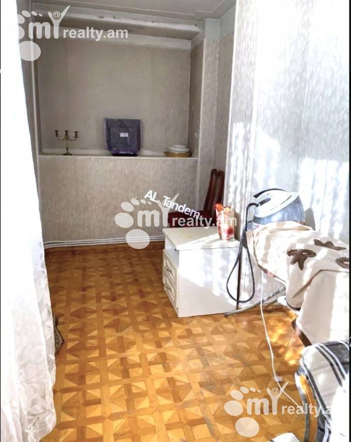 3 bedroom apartment for sale Sayat-Nova Ave, Center Yerevan, 150560