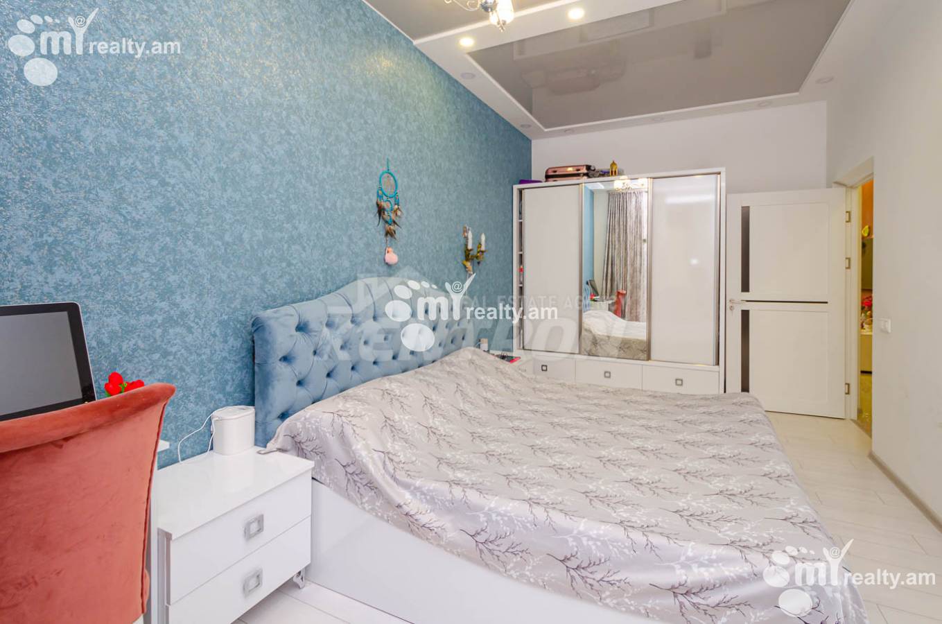 2 սենյականոց բնակարան  Մաշտոցի պող, Կենտրոն Երևան, 139986