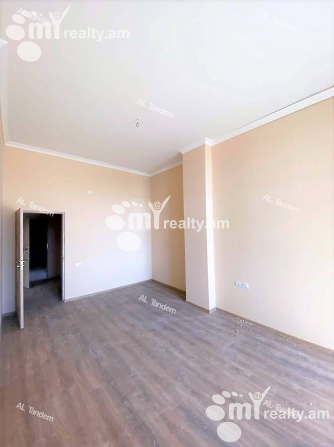 3 bedroom apartment for sale Paronyan St, Center Yerevan, 122618
