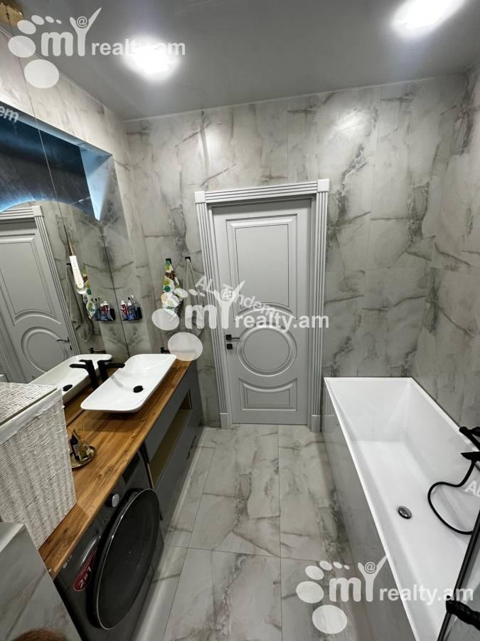 2 սենյականոց բնակարան  Գրիբոեդովի փող, Արաբկիր Երևան, 158055