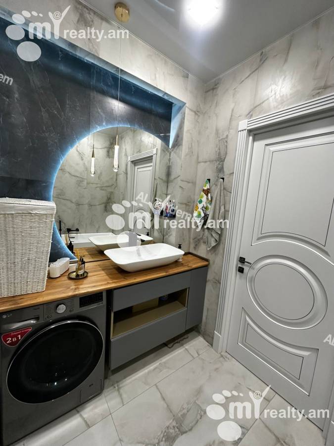 2 սենյականոց բնակարան  Գրիբոեդովի փող, Արաբկիր Երևան, 158055