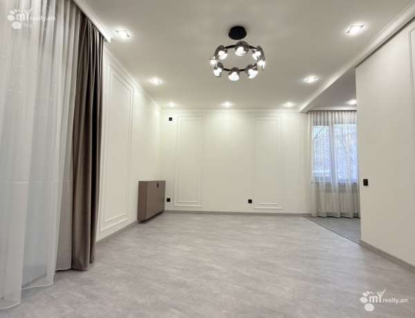 3-senyakanoc-bnakaran-vacharq-Yerevan-Arabkir