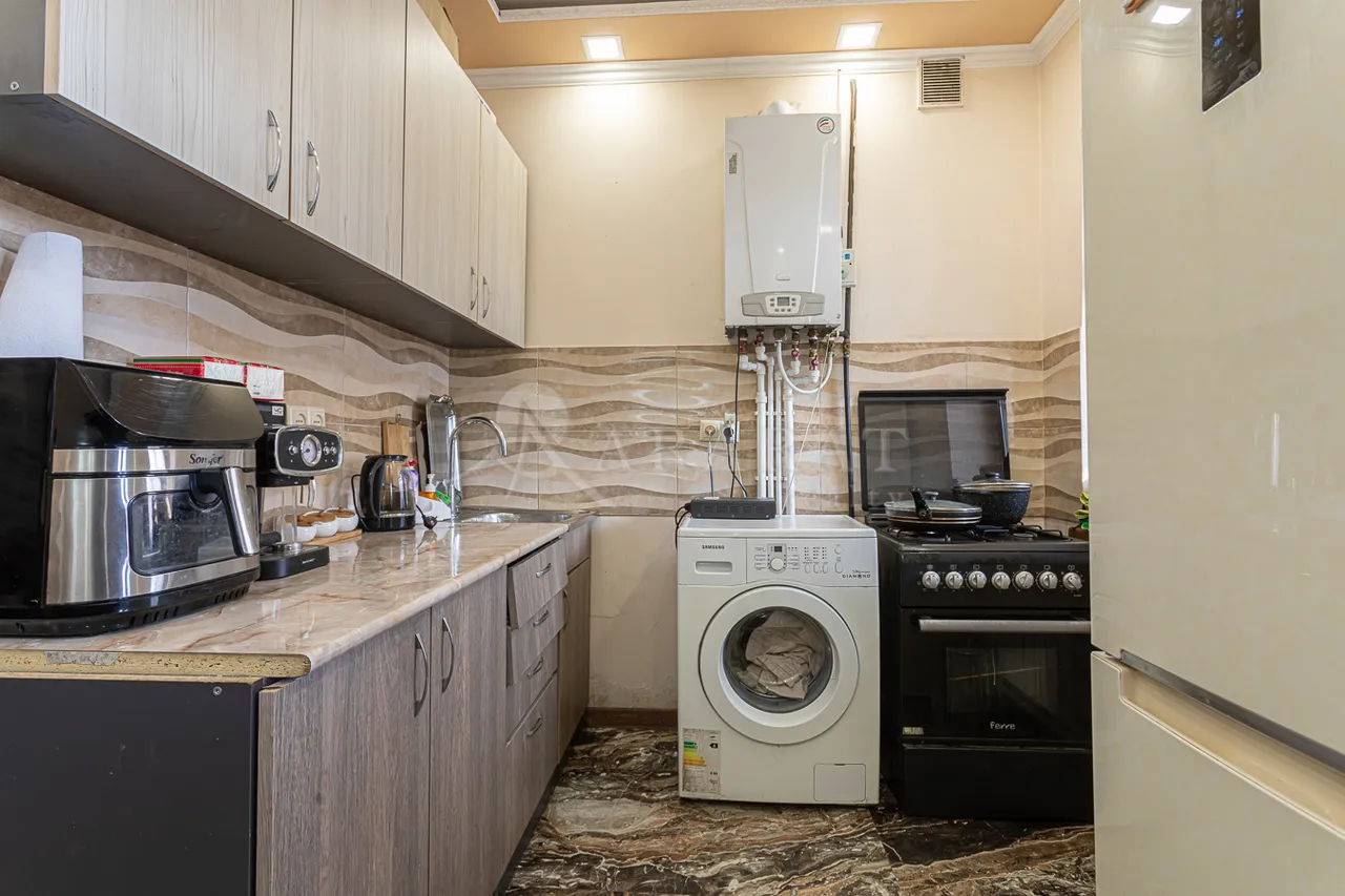 House for sale Paruyr Sevak dis. 1st street, Awan Yerevan, 158501