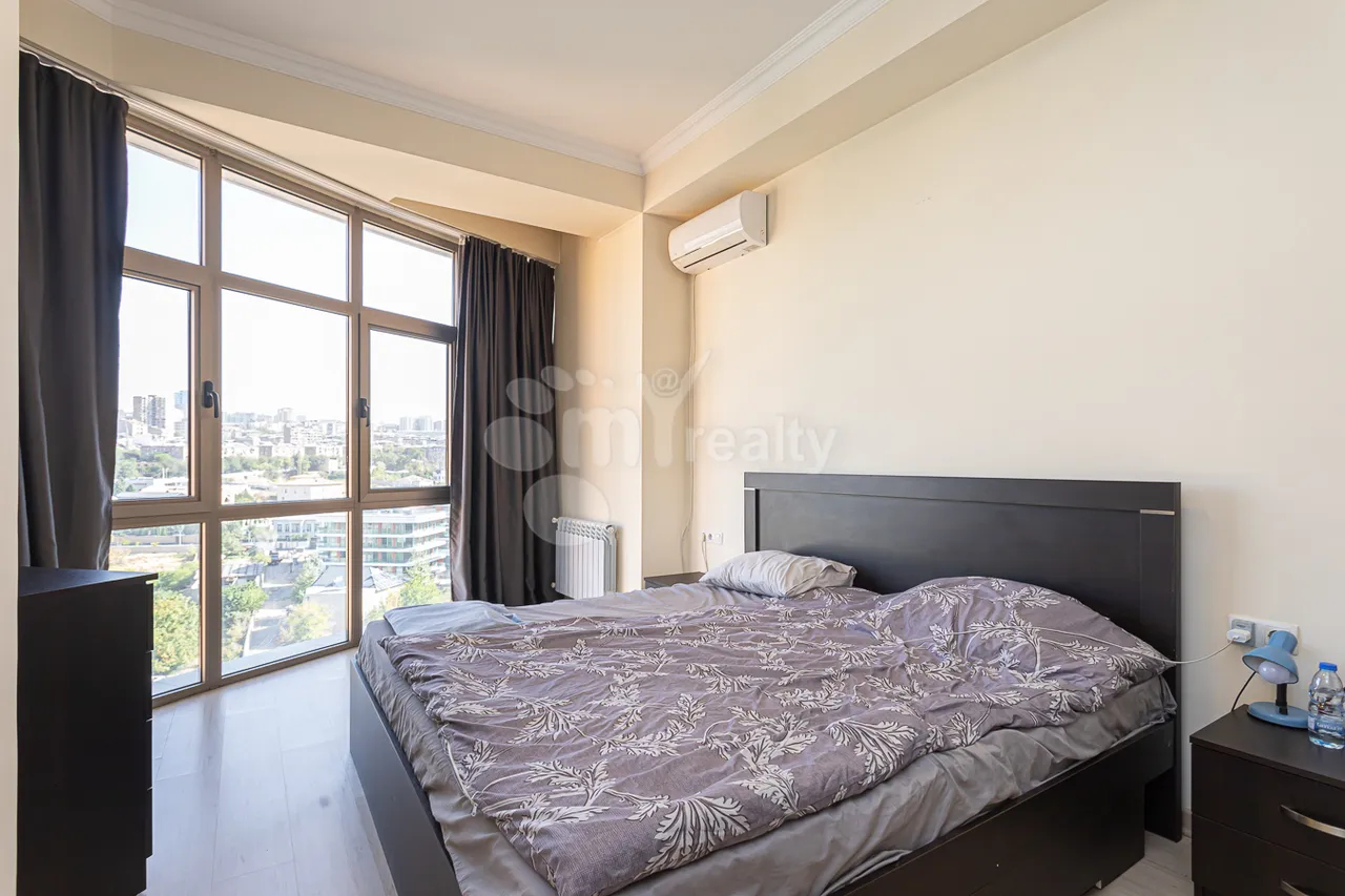 4 bedroom apartment for sale Antarayin St, Center Yerevan, 157846