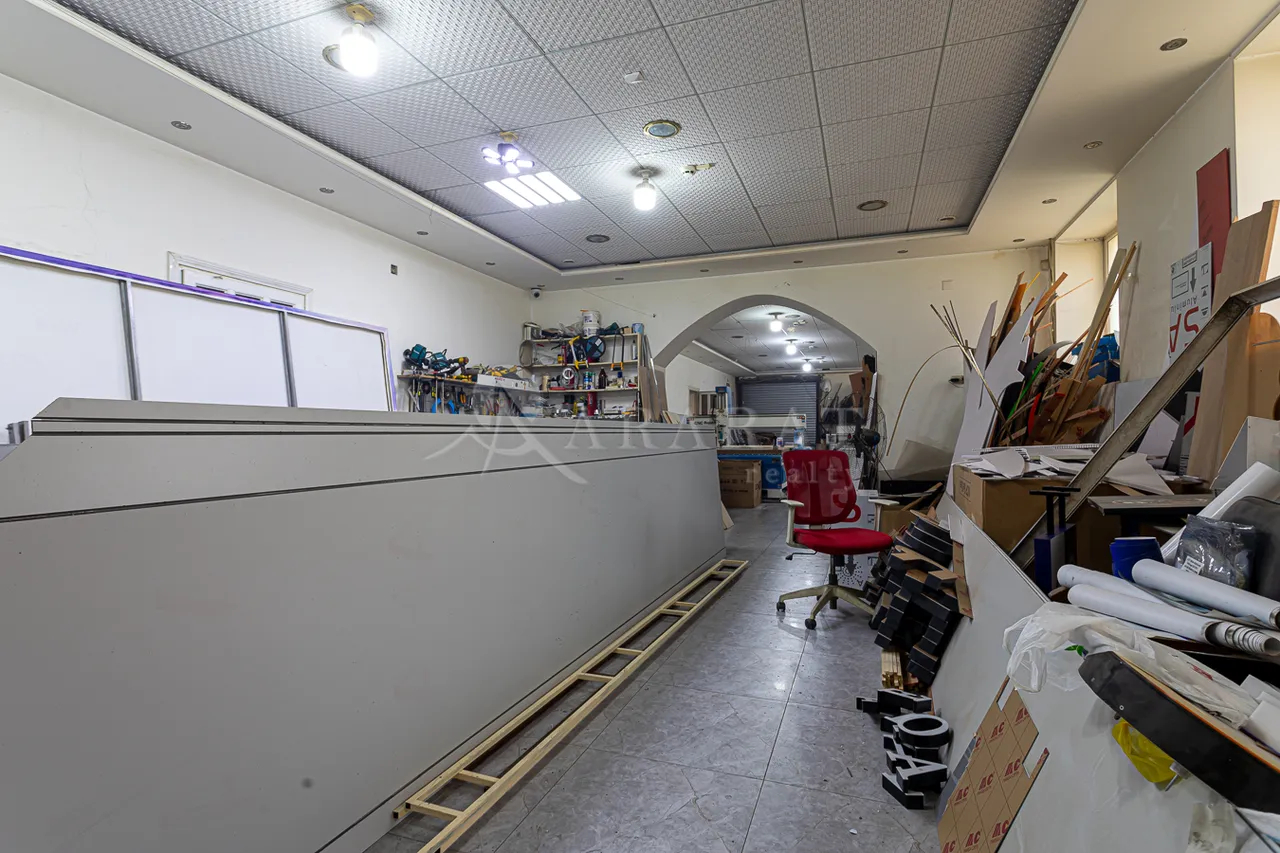 Commercial for sale خیابان آرشاکونیاک, مرکز شهر ایروان, 158541