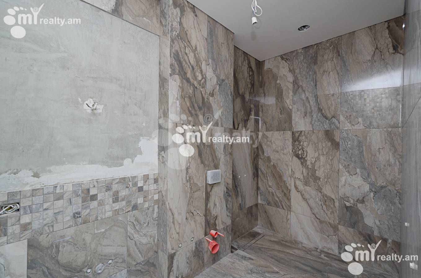 Купить дом Паронян ул, Центр Ереван, 149017