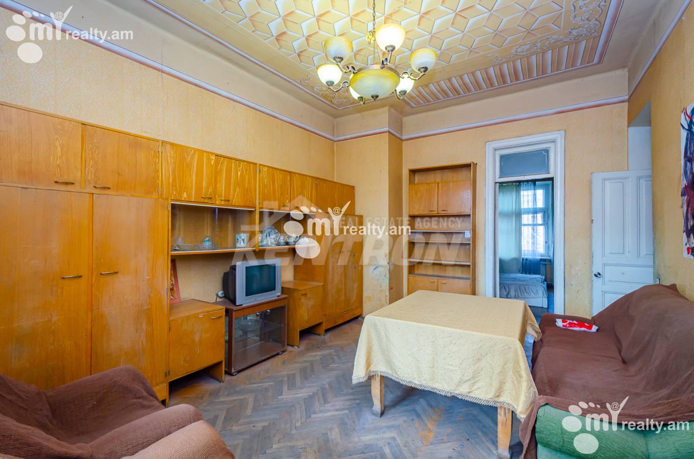 3 bedroom apartment for sale Teryan St, Center Yerevan, 154588